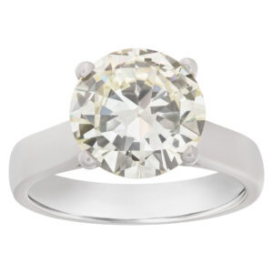 GIA certified round brilliant cut diamond 3.32 carat (O-P range color, VS2 clarity) set in platinum setting