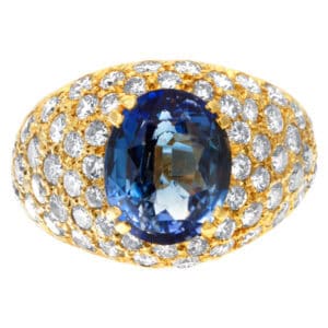 Tanzanite ring in 18k yellow gold with diamonds