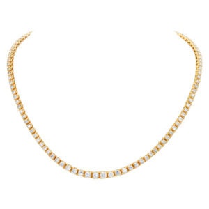 Diamond tennis necklace in 14k