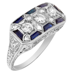 Vintage platinum ring with diamonds and sapphires