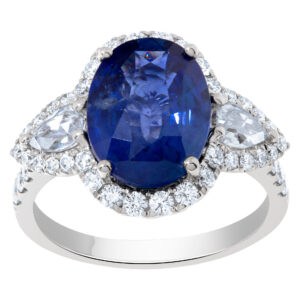 Diamond and sapphire ring in 18k white gold