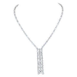 Sensual, diamond necklace with appox 22.35 carats round brilliant, pear and marquise shape diamonds