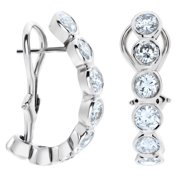 Platinum semi-hoop earrings with 3.75 carats in round diamonds