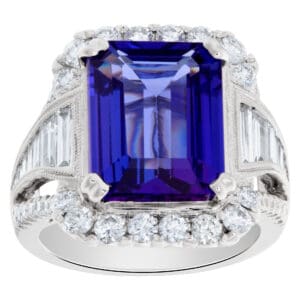 18k white gold ring with 1.53 carats in diamonds and 6.55 carats in center tanzanite