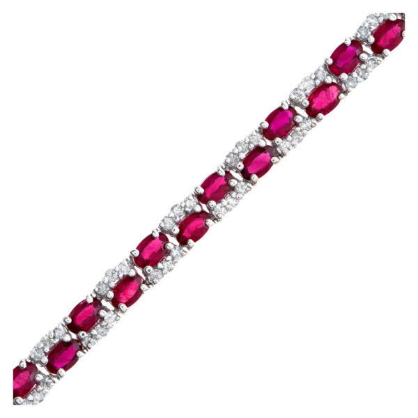 Diamond and ruby bracelet in 14k white gold