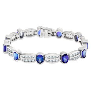 Dazzling tanzanite & diamond bracelet in 14k white gold; 8.05 carats in tanzanite and 4 carats in diamonds