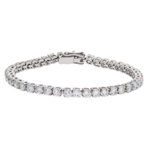 Sparkling line diamonds bracelet with over 5 carats full cut round brilliant diamonds set in 18k white gold.