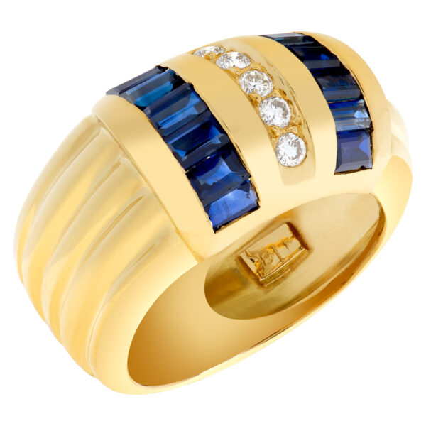 Sapphire and diamond ring in 18k