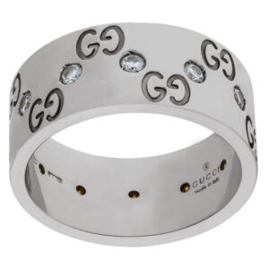 Gucci Icon diamond band in 18k white gold