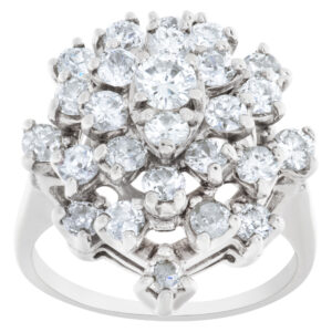 Diamond cluster ring in 18k white gold