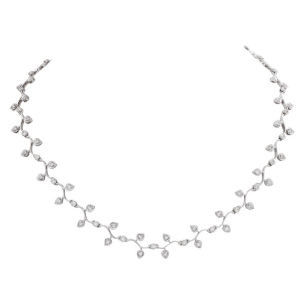 18k white gold necklace with accent diamonds, 16 inches long