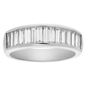 Platinum ring with baguette diamonds