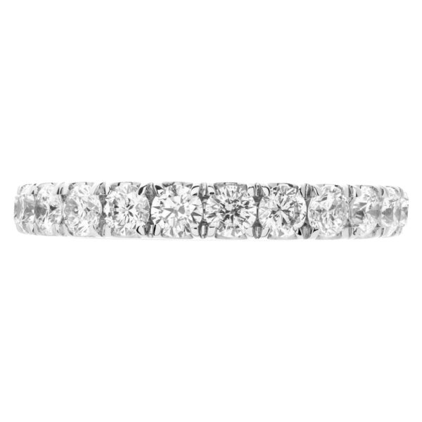 Semi Eternity ring in 18k white gold