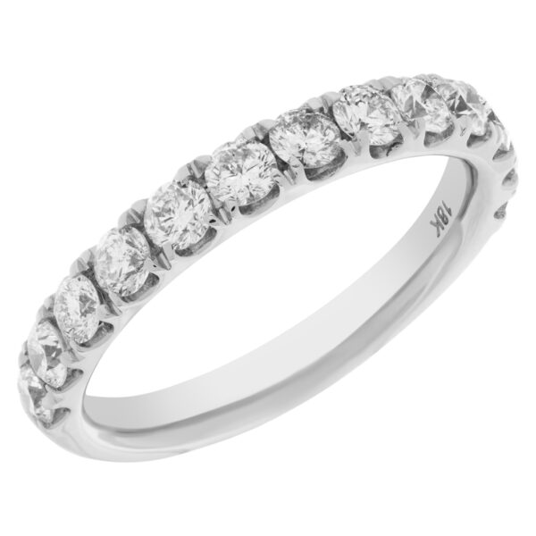 Semi Eternity ring in 18k white gold