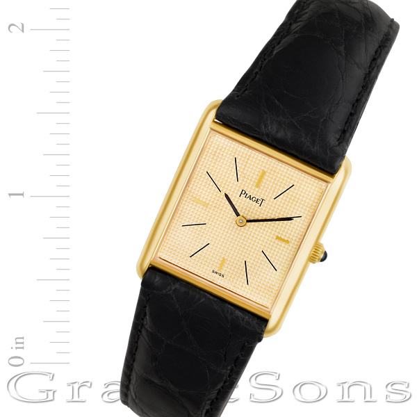 Piaget Tank 9287 18k 23mm Manual watch Luxury Watch and Jewelry