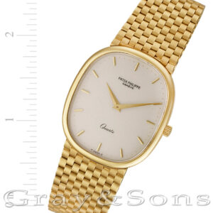 Patek Philippe Ellipse 3838/1 18k 31mm Quartz watch