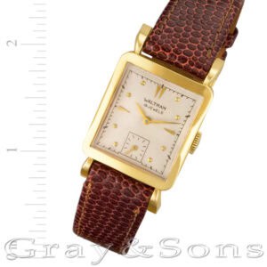 Waltham 14k 23.5mm Manual watch