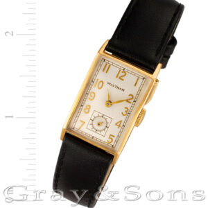 Waltham 14k 19mm Manual watch