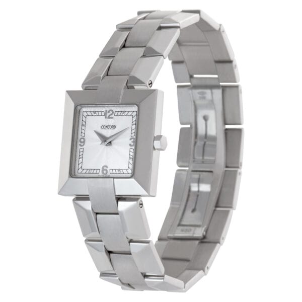 Concord Square 60-46-522 18k white gold 27mm Quartz watch