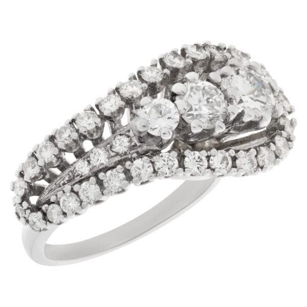 Beautiful swirl diamond ring in 14k white gold. 2.00 carats in white clean diamonds