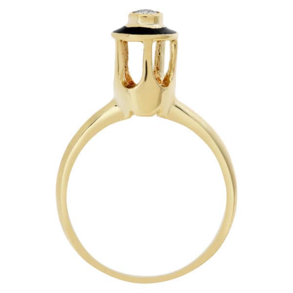 Diamond and onyx 14k yellow gold ring