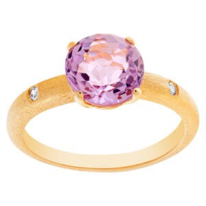 Amethyst and diamond ring in 18k rose gold ring