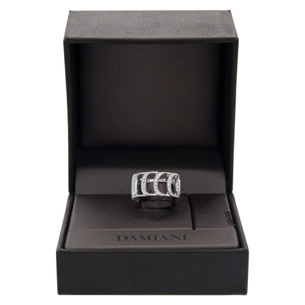 Damiani Damianissima ring in 18k white gold with diamonds