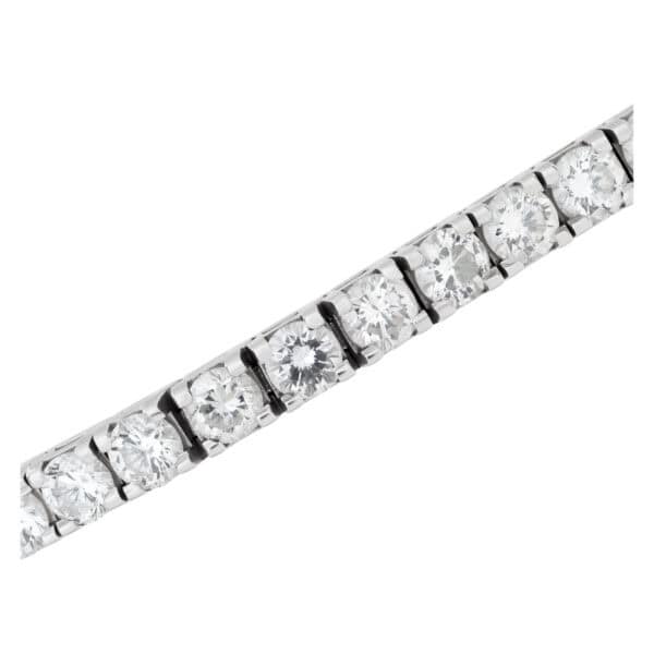 Diamond line bracelet in 14k white gold with approximately 8 carats in diamonds