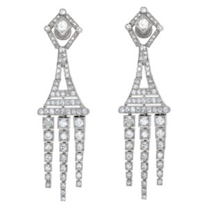 Diamond dangling earrings in platinum