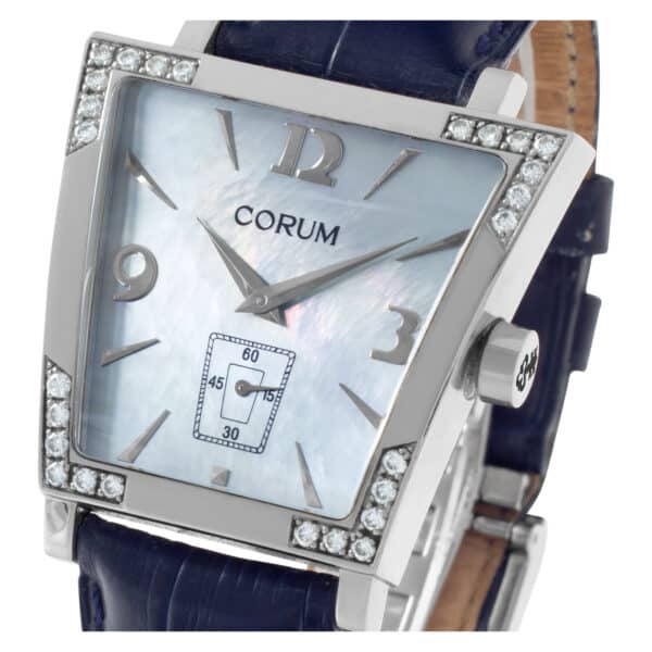 Corum Trapeze 106 405 47 stainless & carbon fiber 40mm Quartz watch