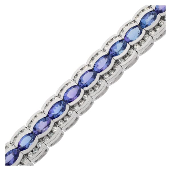 Line bracelet in 14k with 3.95 cts in diamonds and 13.75 cts in tanzanite