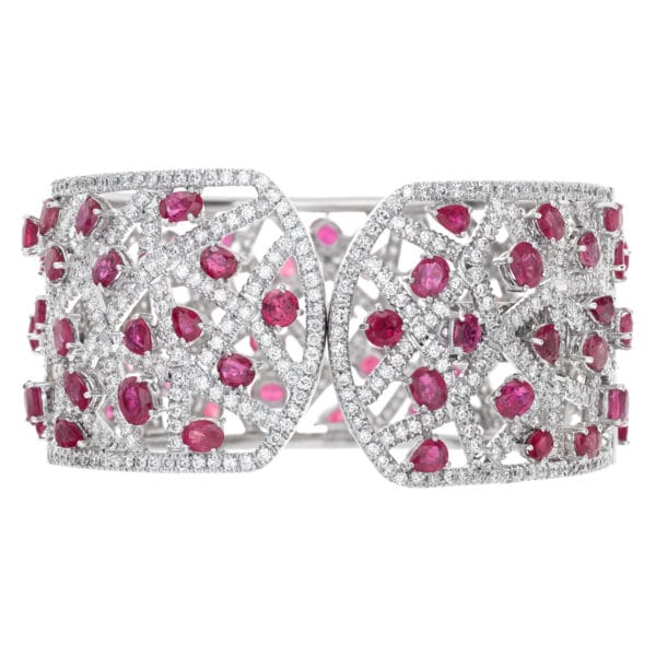 Cuff in 18k white gold with diamonds and rubies